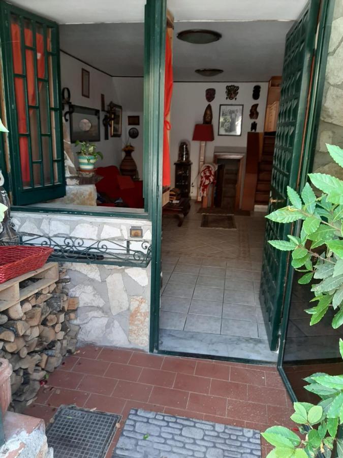 Villa Vesuvius Napoli Bagian luar foto