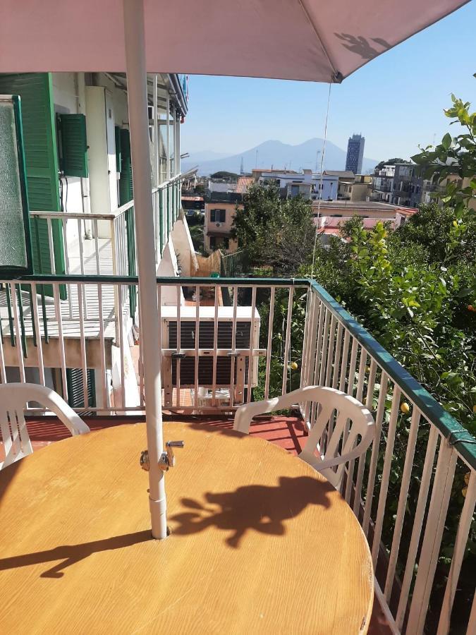 Villa Vesuvius Napoli Bagian luar foto