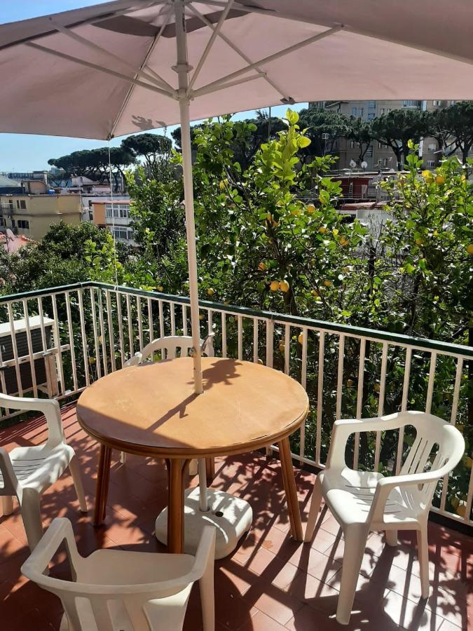 Villa Vesuvius Napoli Bagian luar foto